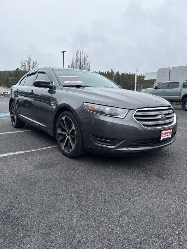 Used 2016 Ford Taurus SEL w/ Equipment Group 201A FWD image 4