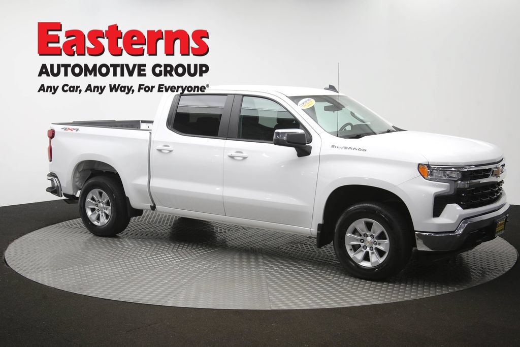 Used 2025 Chevrolet Silverado 1500 LT AWD/4WD image 49