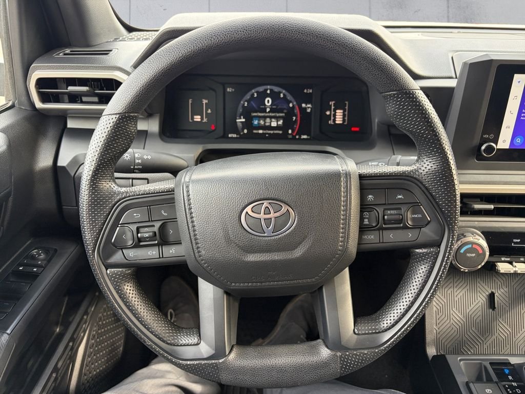 Used 2025 Toyota Tacoma SR image 9
