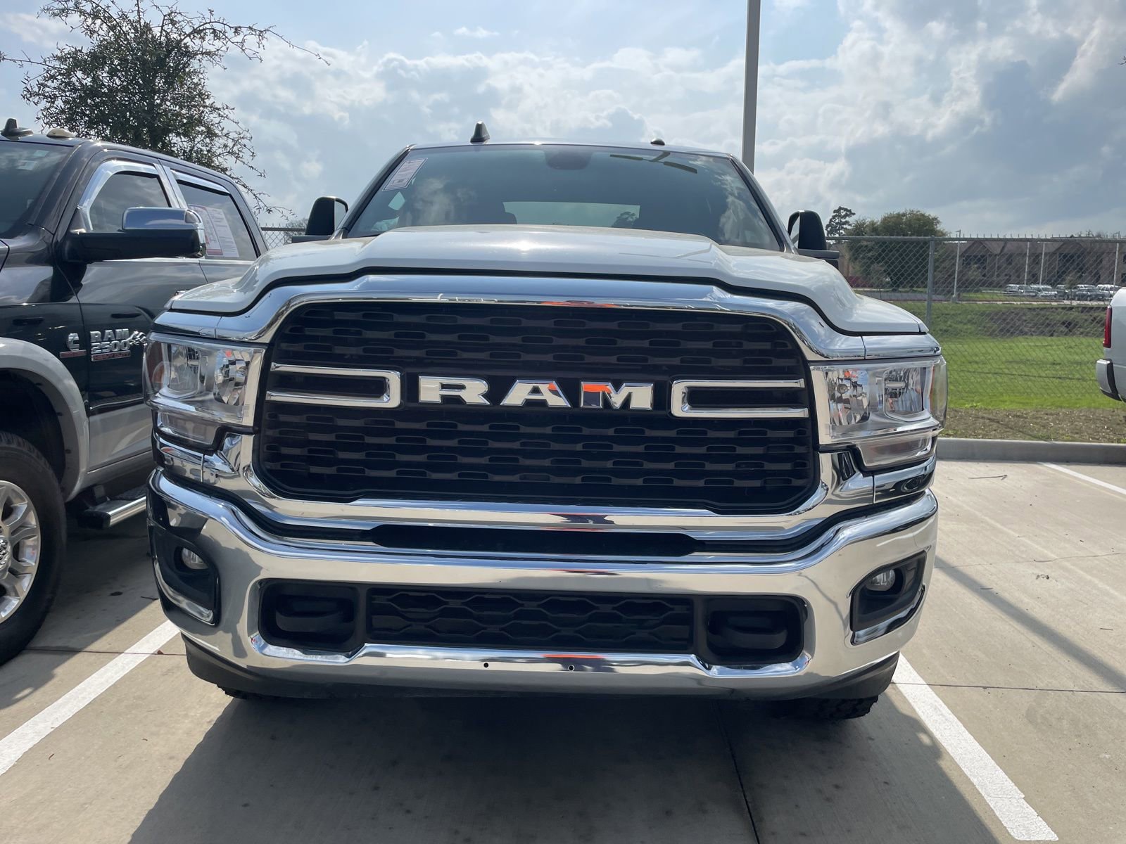 Used 2024 RAM 2500 Big Horn image 2