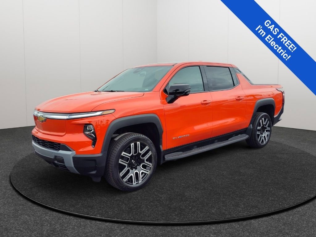 New 2026 Chevrolet Silverado EV LT AWD/4WD image 3