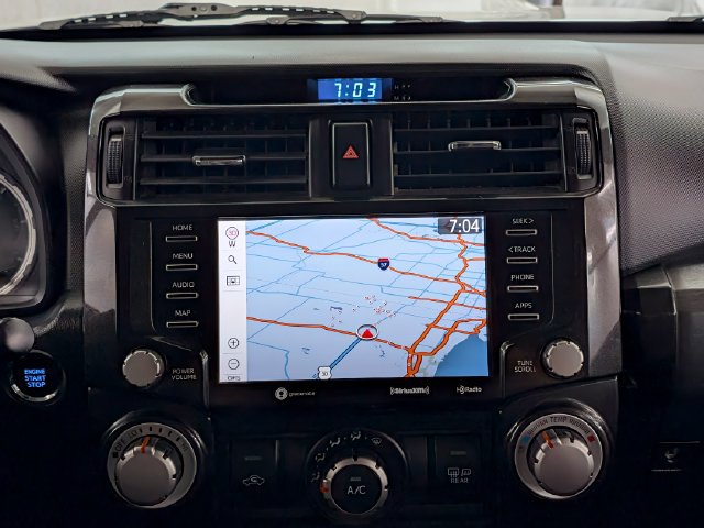 Used 2021 Toyota 4Runner Venture w/ Moonroof Package AWD/4WD image 26