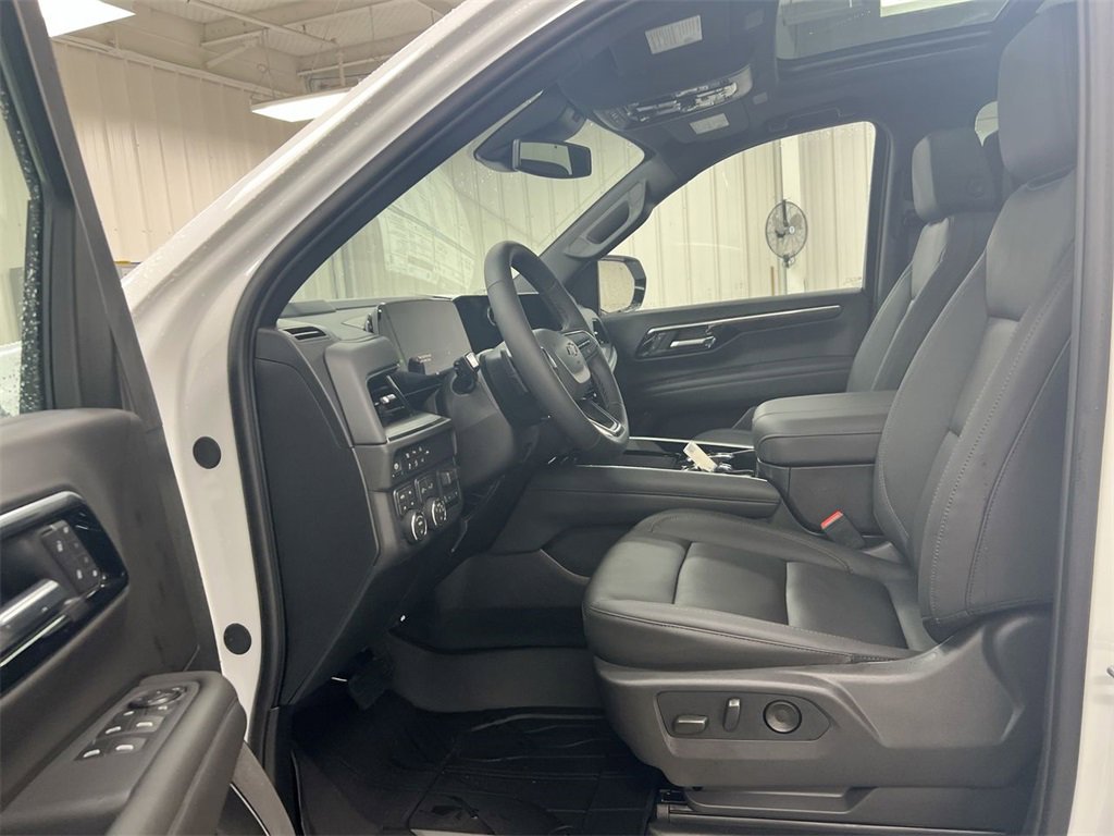 New 2026 Chevrolet Suburban Z71 w/ Z71 Off-Road Package image 20