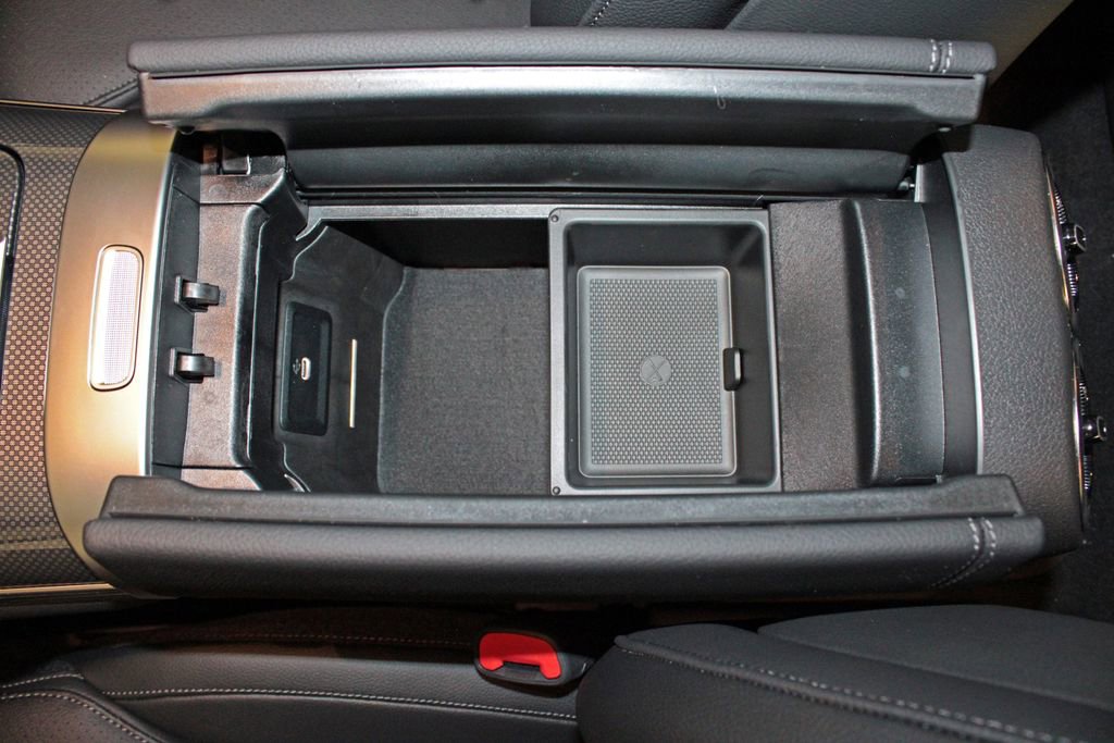 Certified 2025 Mercedes-Benz GLC 300 4MATIC image 24