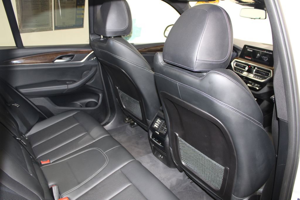 Used 2023 BMW X3 sDrive30i image 32