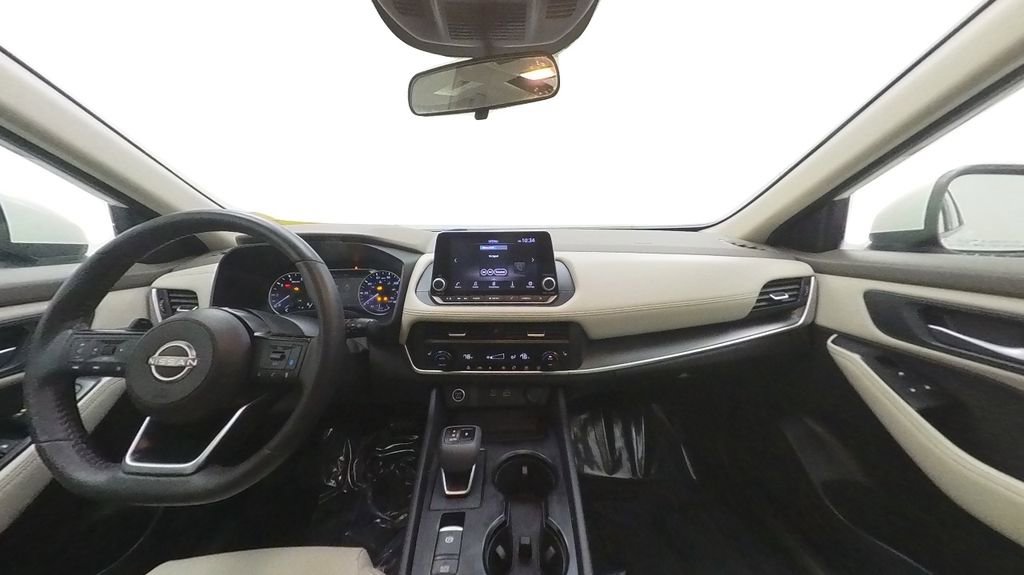 Used 2023 Nissan Rogue SV w/ SV Premium B Package image 29