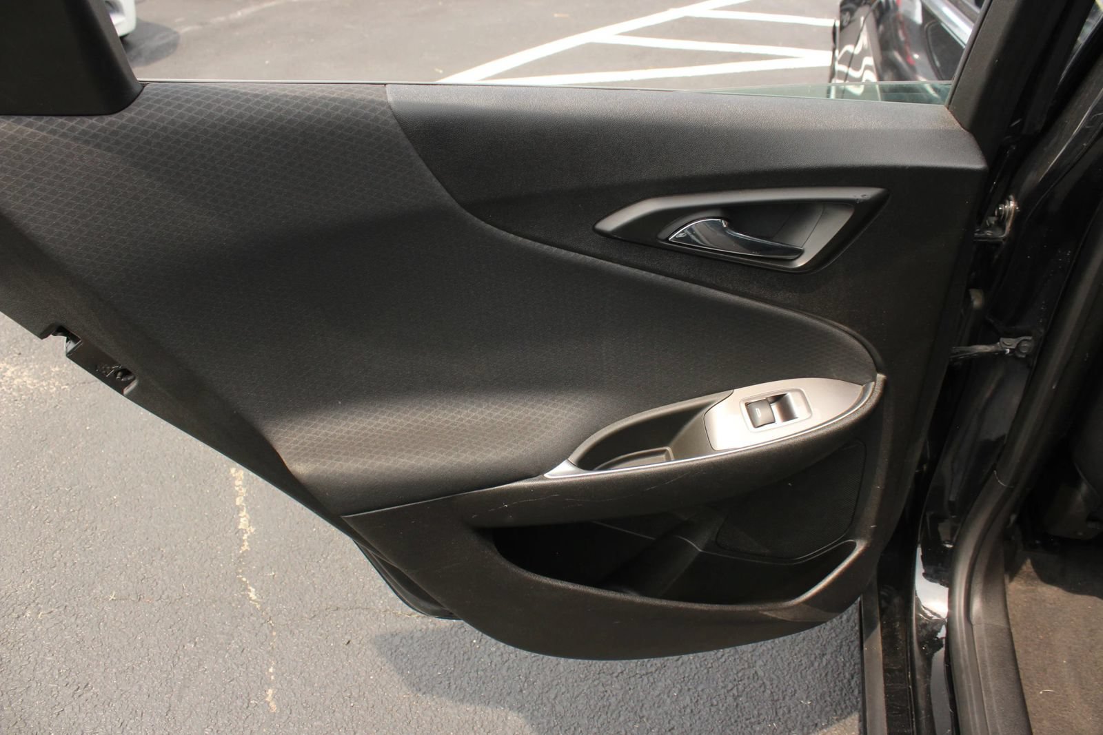 Used 2019 Chevrolet Malibu LT FWD image 16