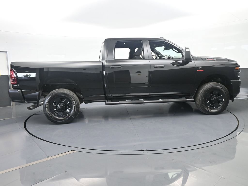 Used 2026 RAM 3500 Tradesman AWD/4WD image 7