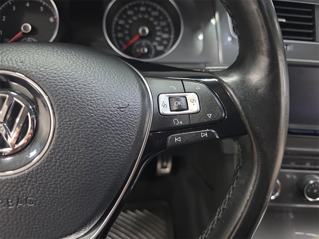 Used 2017 Volkswagen Golf Alltrack SE image 17