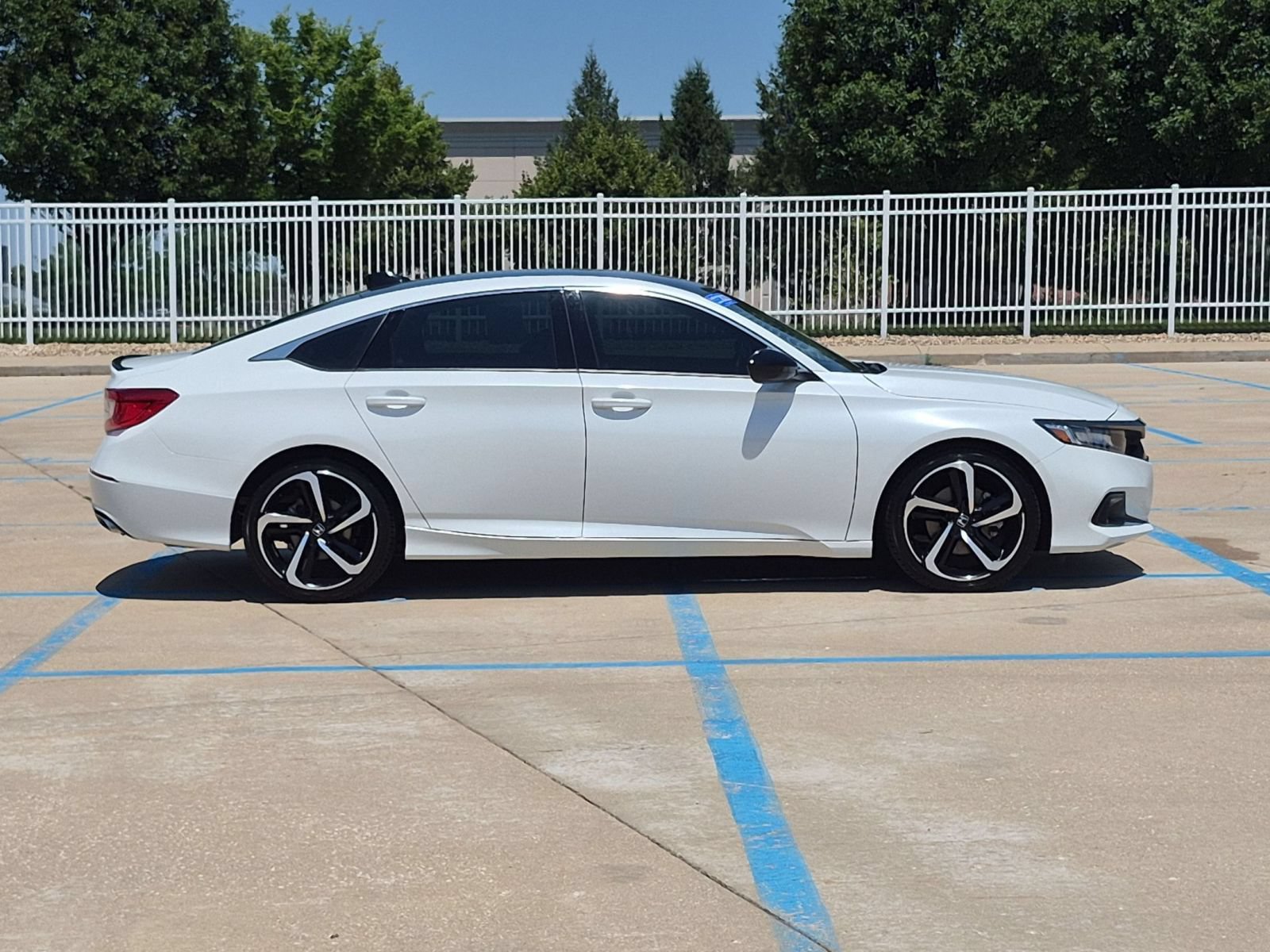 Certified 2022 Honda Accord Sport image 6