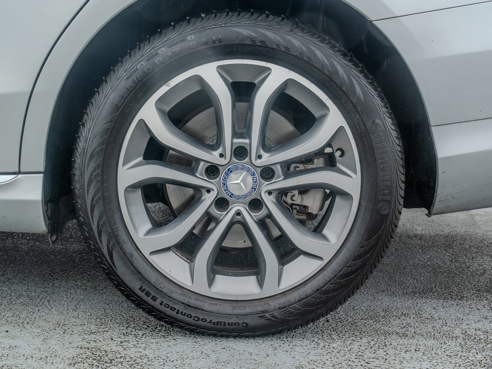 Used 2017 Mercedes-Benz C 300 4MATIC Sedan image 17