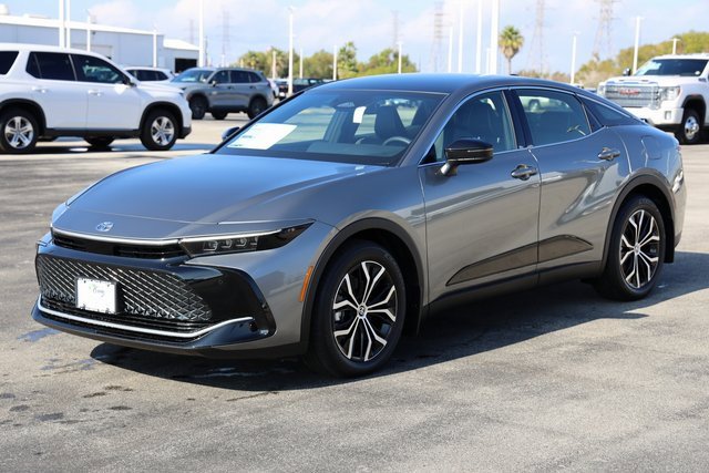 New 2026 Toyota Crown Limited image 3