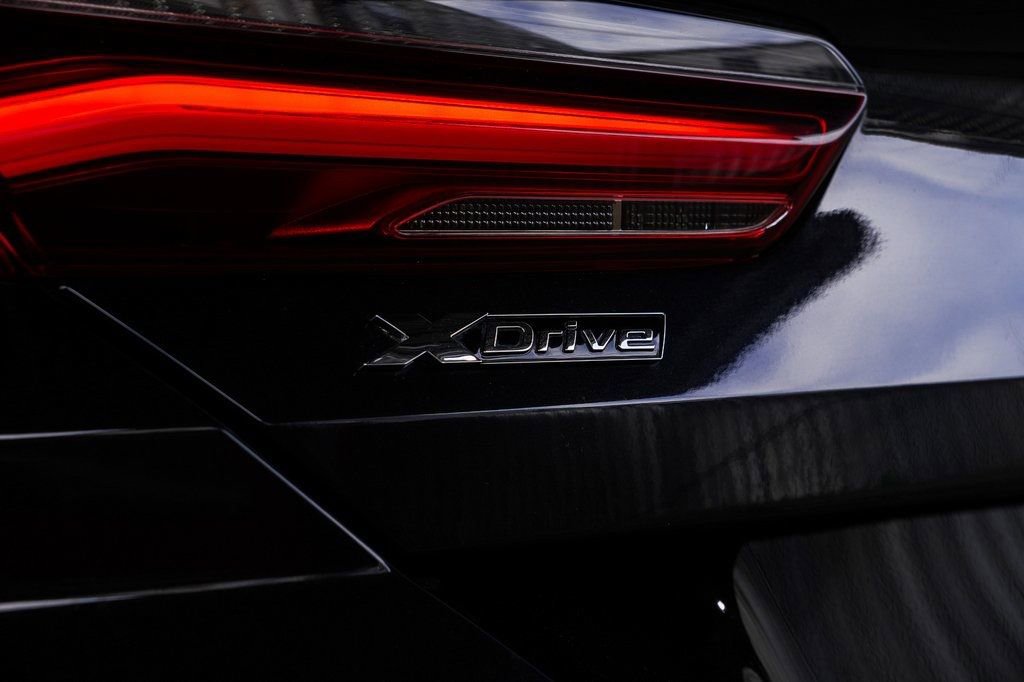 Used 2023 BMW M850i xDrive Coupe image 22