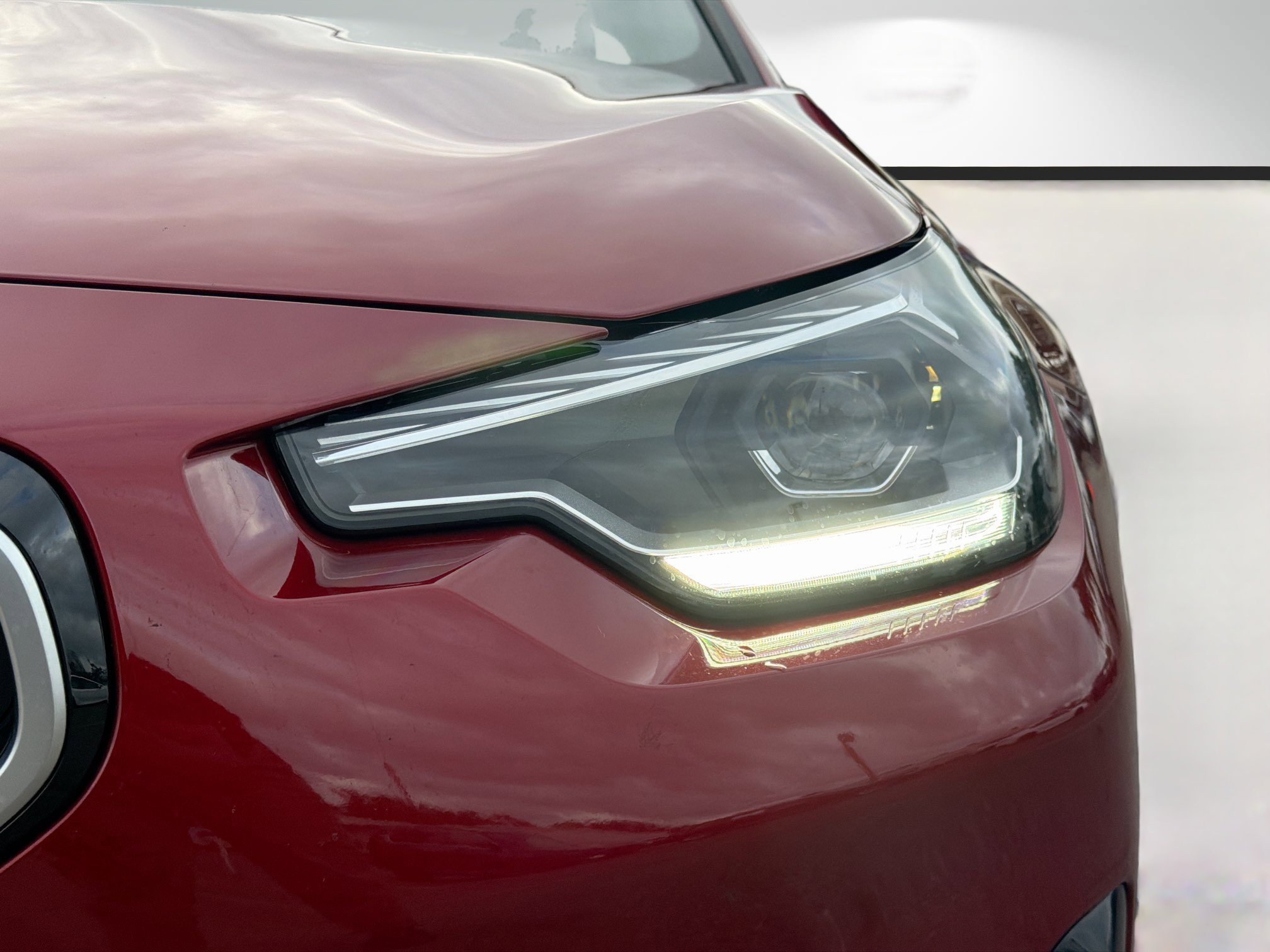 Used 2025 BMW 230i Coupe w/ M Sport Package image 9