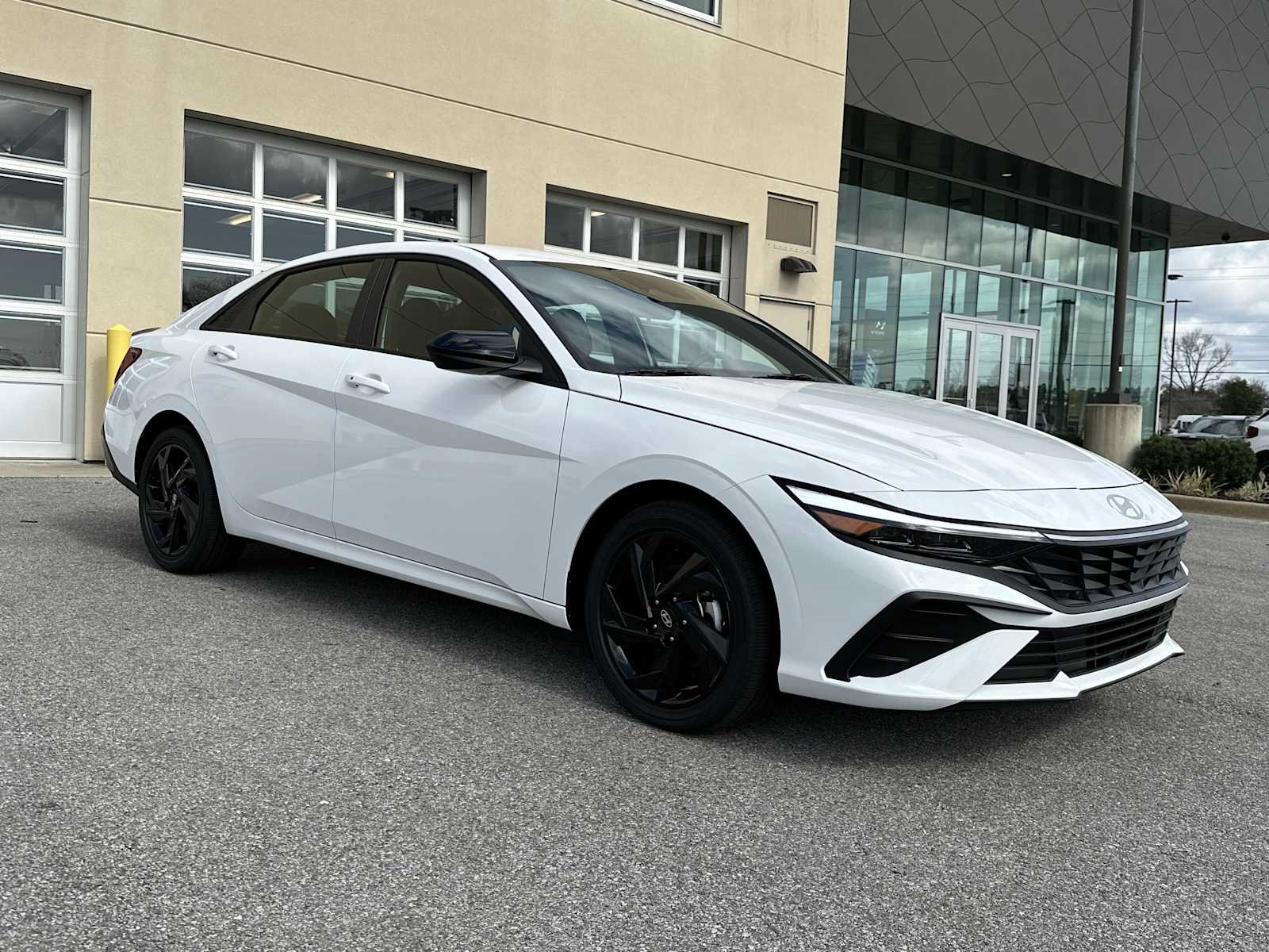 New 2026 Hyundai Elantra Sport FWD image 2