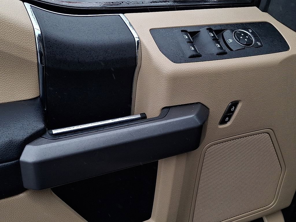 Used 2019 Ford F250 XLT w/ XLT Value Package image 11