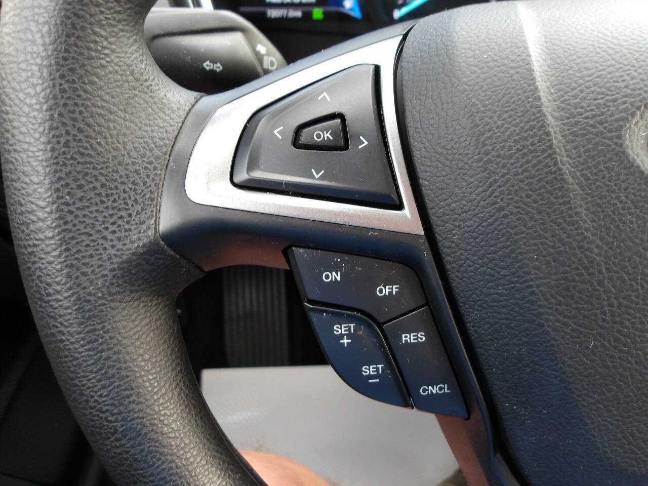 Used 2018 Ford Fusion S image 19