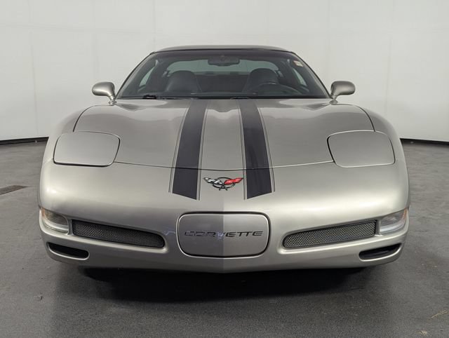 Used 1999 Chevrolet Corvette Coupe w/ Memory Pkg RWD image 3