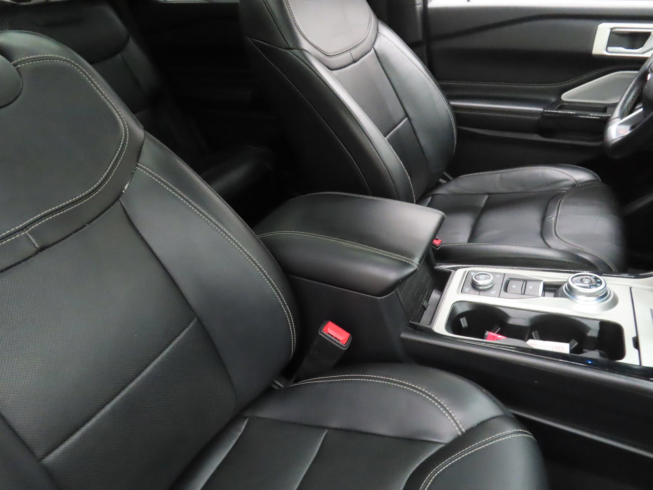 Used 2021 Ford Explorer ST w/ Equipment Group 401A AWD/4WD image 27
