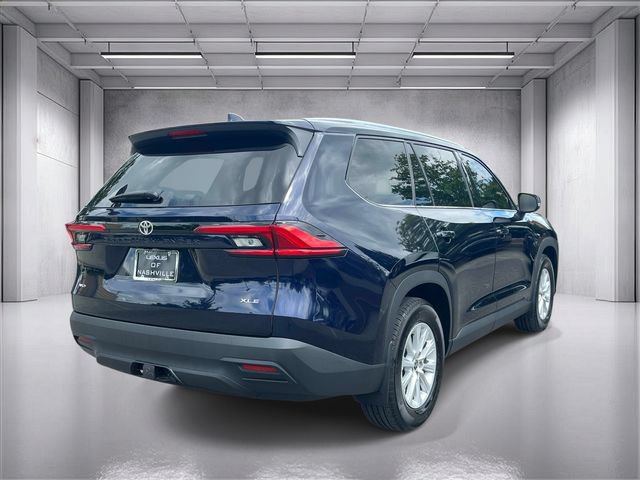 Used 2024 Toyota Grand Highlander AWD image 3