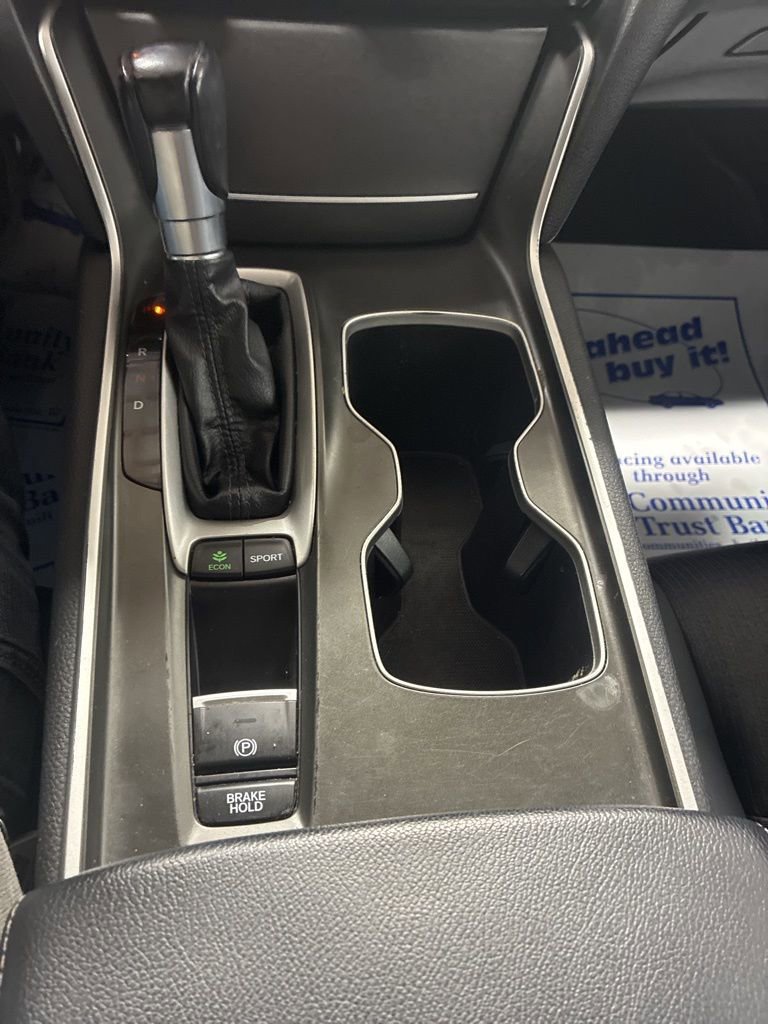 Used 2018 Honda Accord Sport image 18
