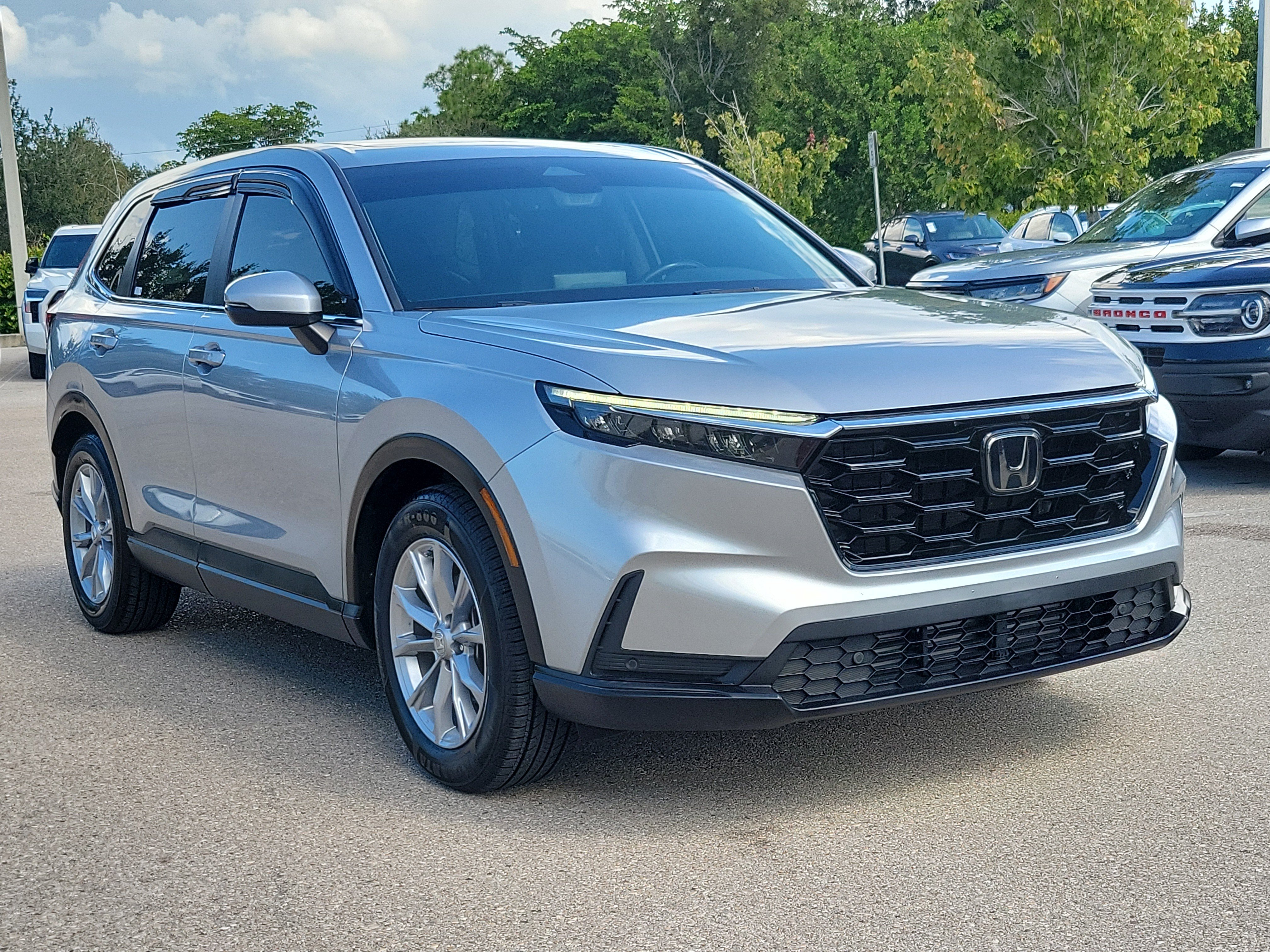 Used 2023 Honda CR-V EX-L image 31