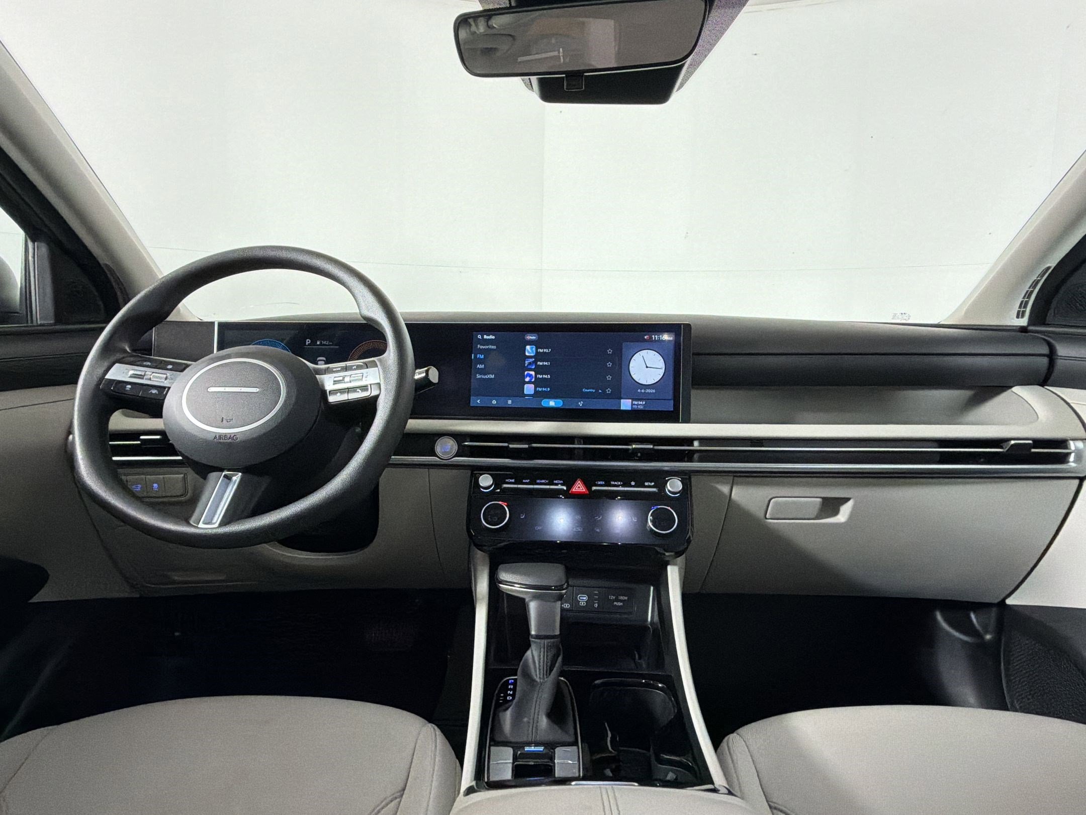 Used 2025 Hyundai Tucson SEL image 14