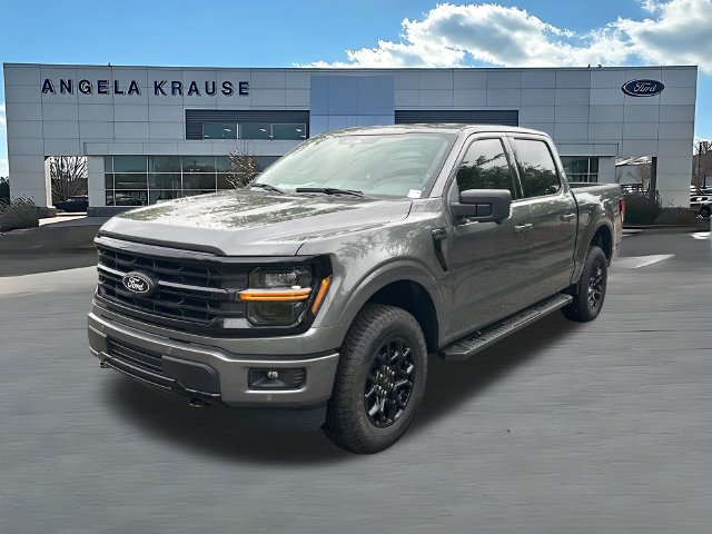 New 2026 Ford F150 XLT w/ Equipment Group 302A MID AWD/4WD image 3