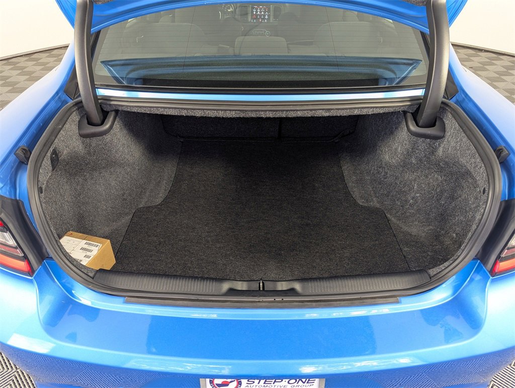 Used 2023 Dodge Charger R/T w/ Blacktop Package image 31