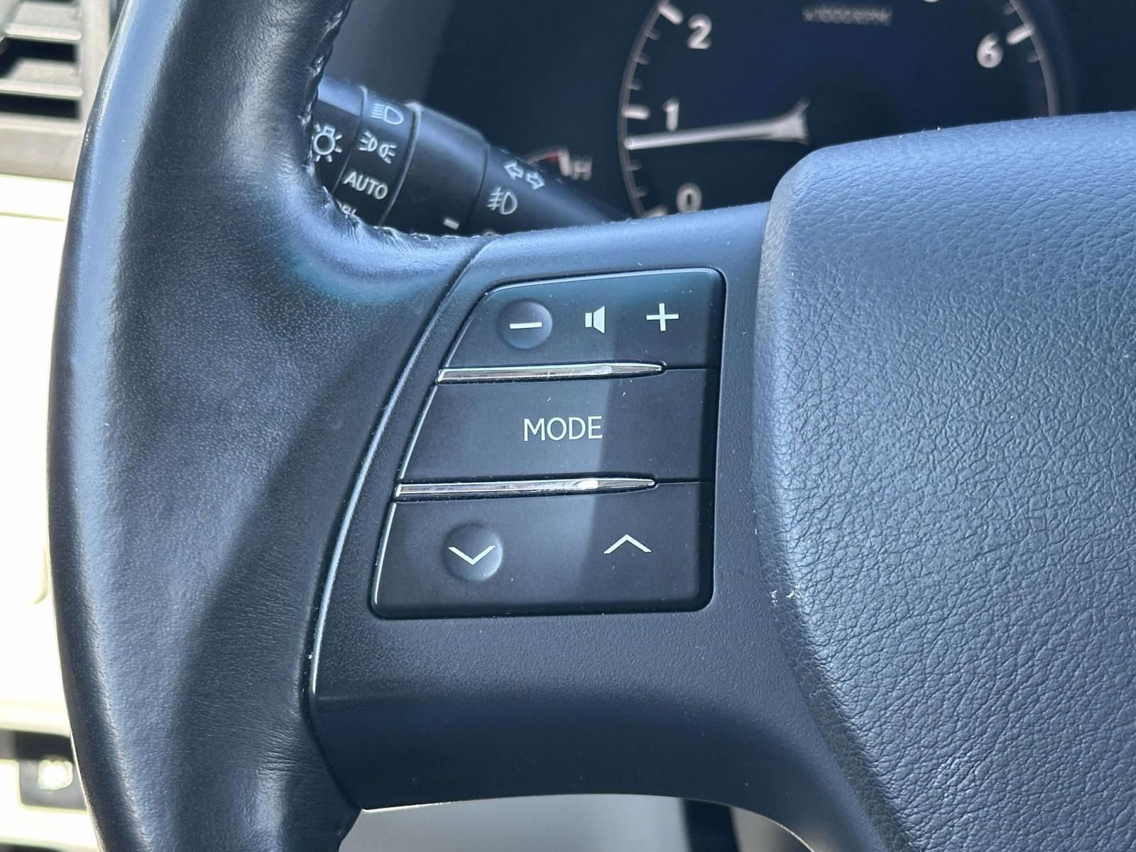 Used 2012 Lexus RX 350 AWD w/ Premium Pkg image 22