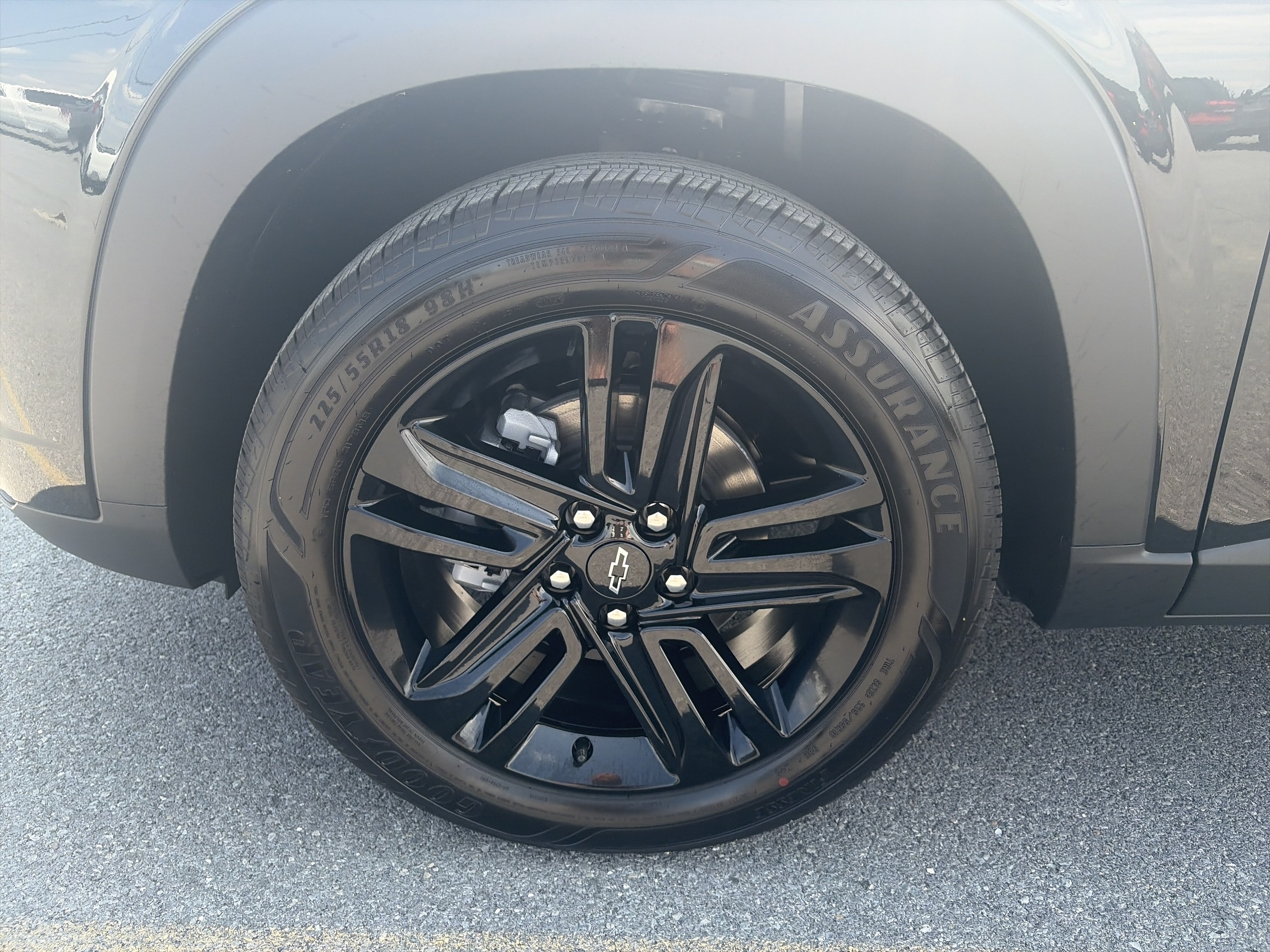 New 2026 Chevrolet Trax ACTIV w/ Driver Confidence Package FWD image 5