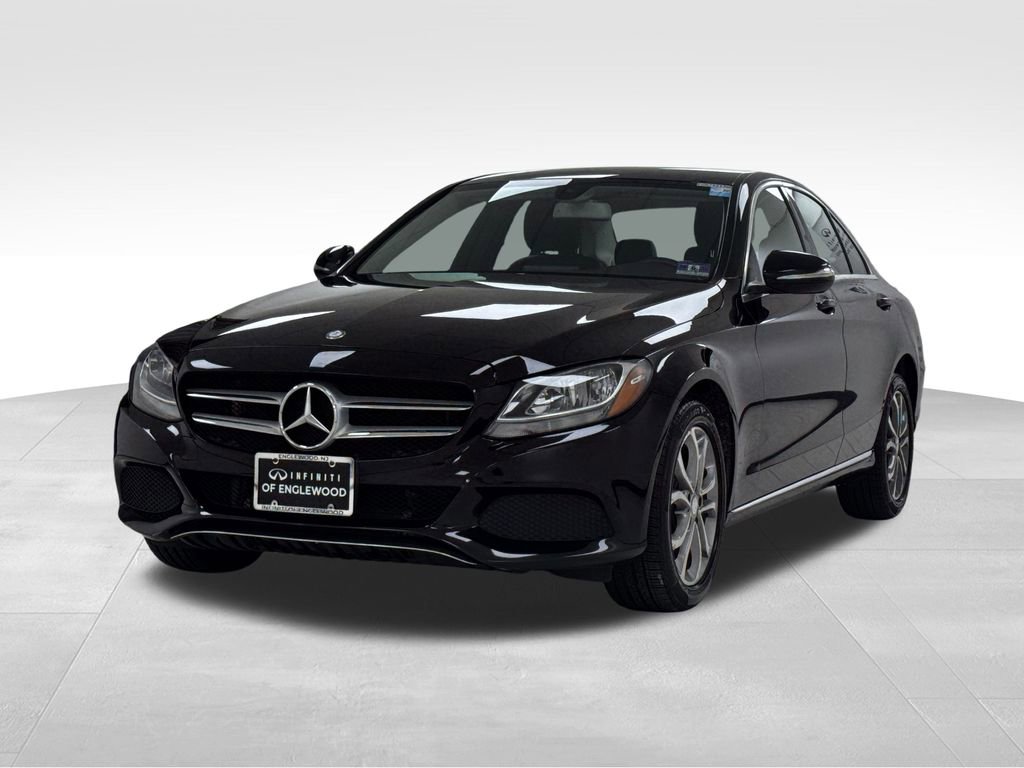 Used 2015 Mercedes-Benz C 300 4MATIC Sedan image 3