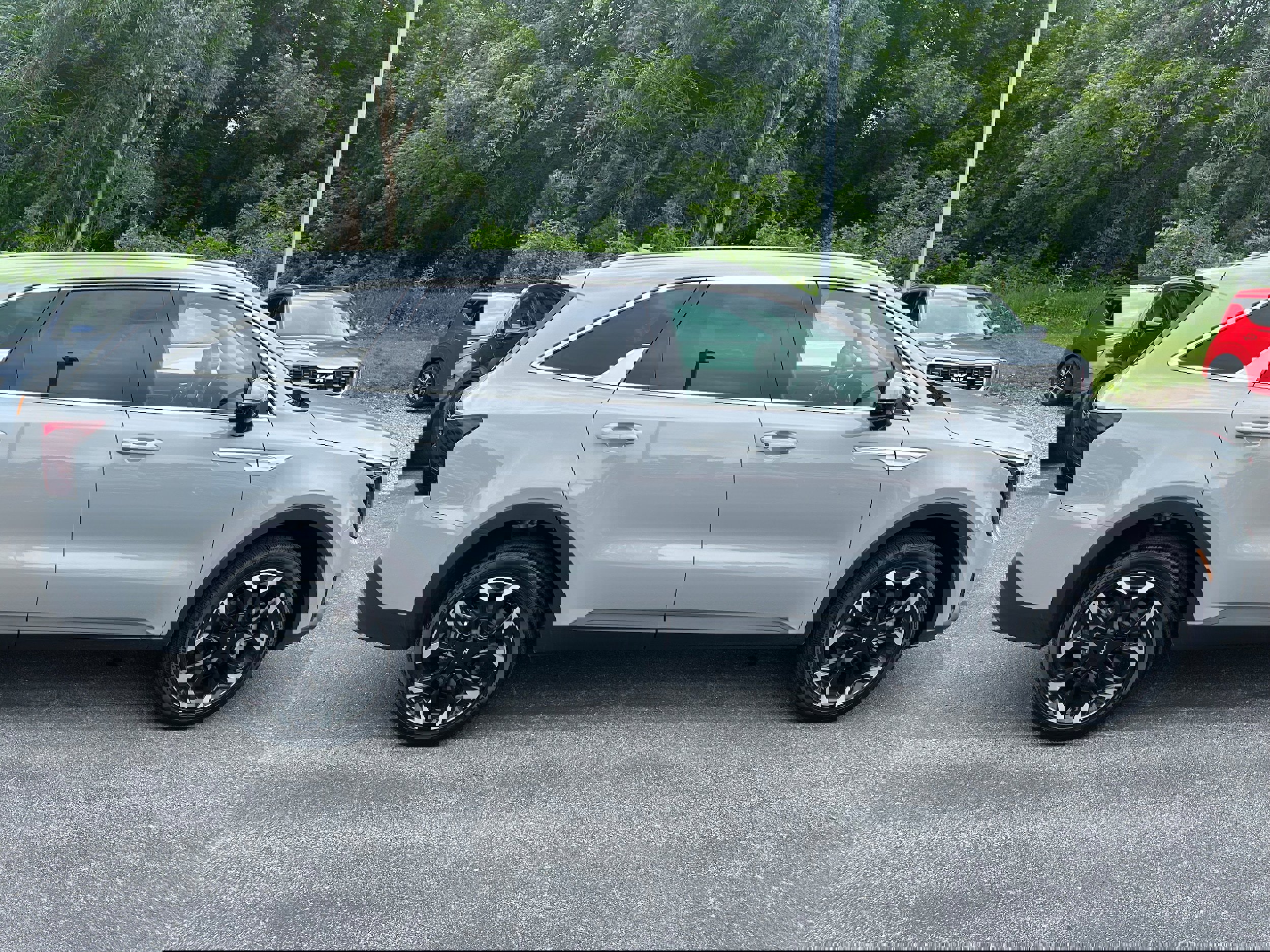 New 2025 Kia Sorento EX w/ Panoramic Sunroof Package image 4