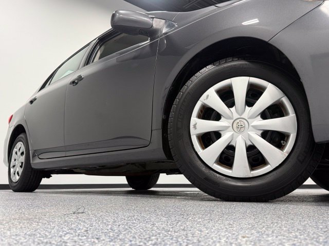 Used 2013 Toyota Corolla L FWD image 2