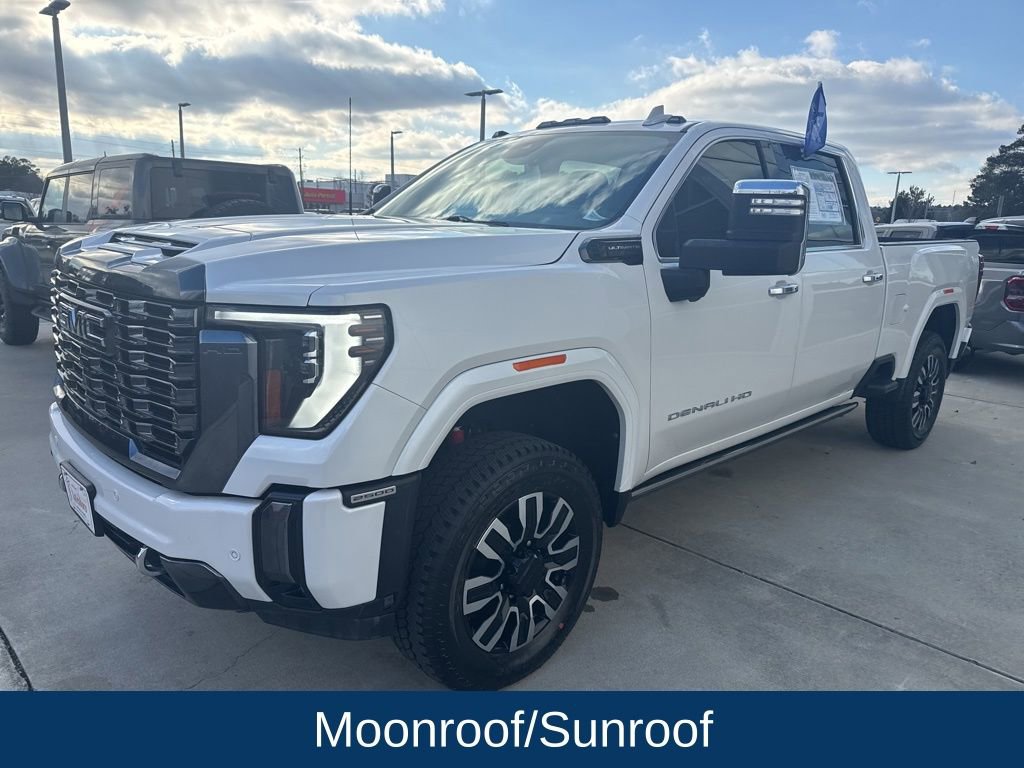Used 2024 GMC Sierra 2500 Denali Ultimate image 3