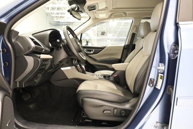Used 2024 Subaru Forester Limited w/ Convenience Package image 12