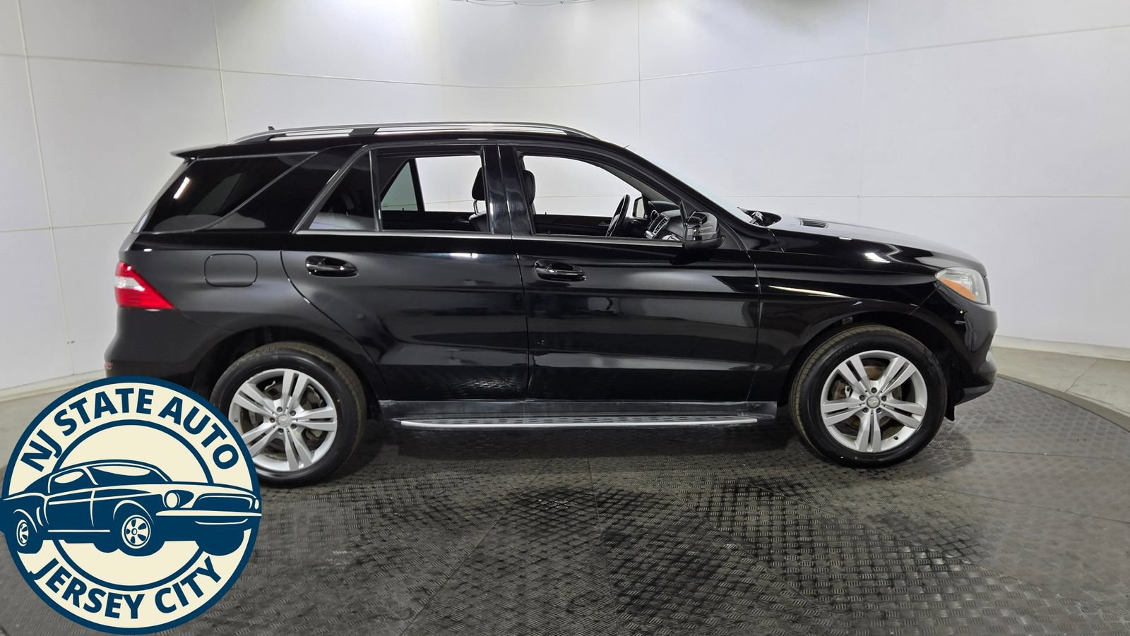 Used 2015 Mercedes-Benz ML 350 4MATIC image 8