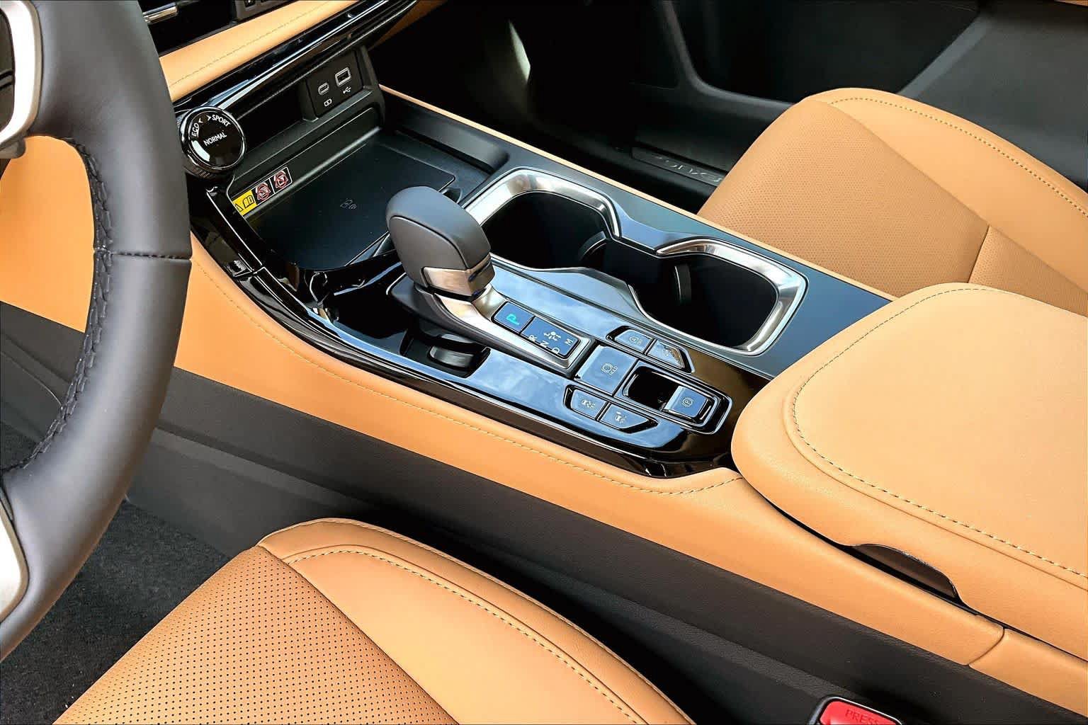 New 2026 Lexus NX 350 AWD w/ Accessory Package (2T) image 7