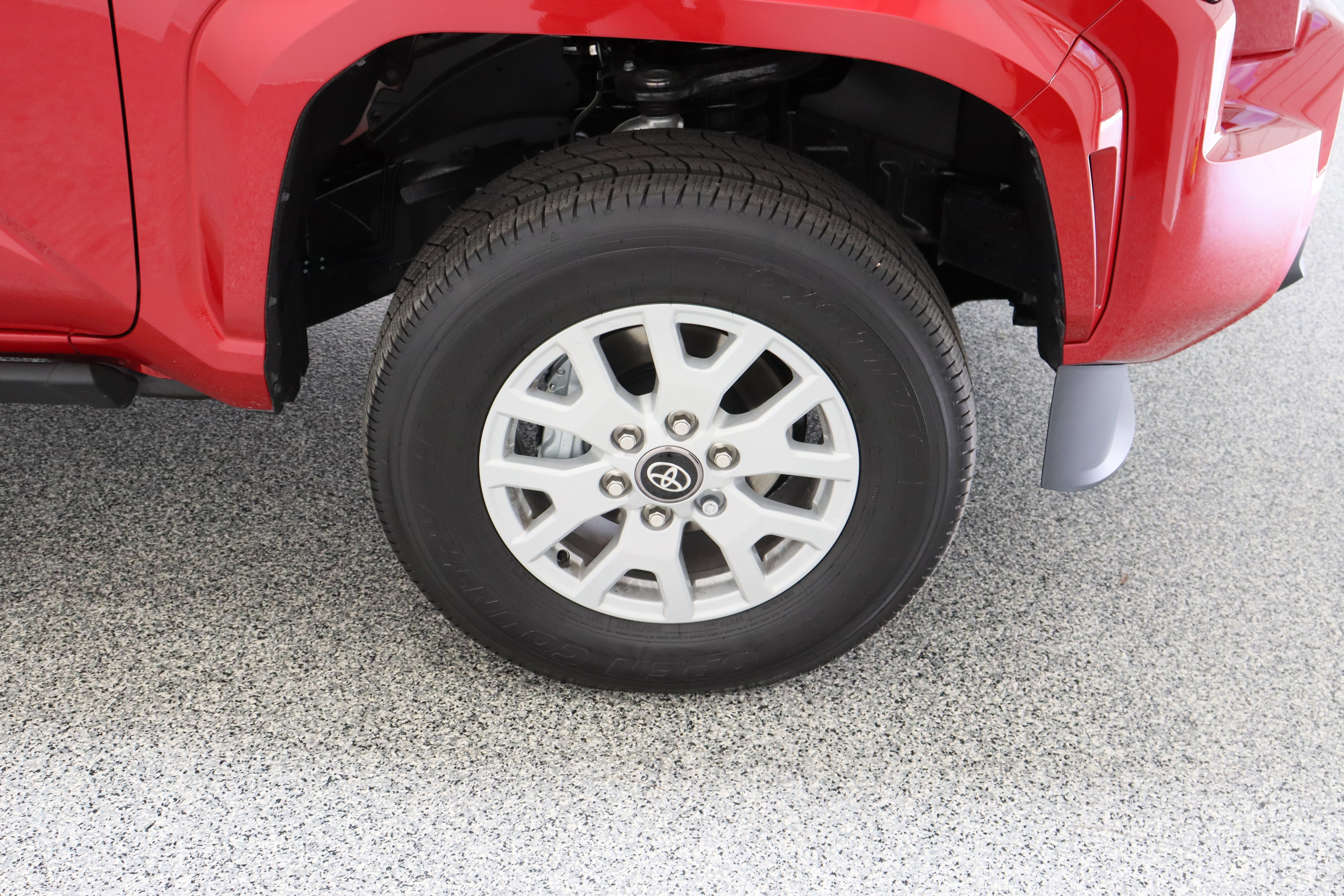 Certified 2026 Toyota Tacoma SR5 AWD/4WD image 5