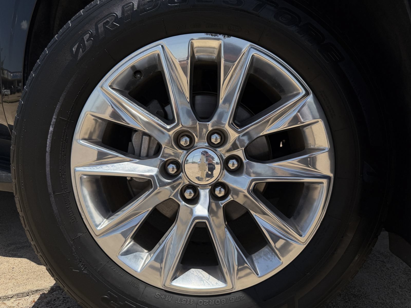 Used 2023 Chevrolet Suburban Premier RWD image 10