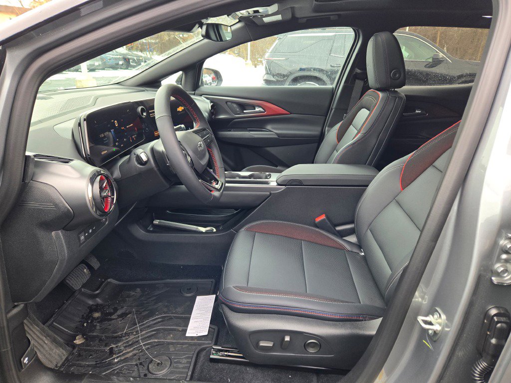 New 2026 Chevrolet Equinox EV RS image 21