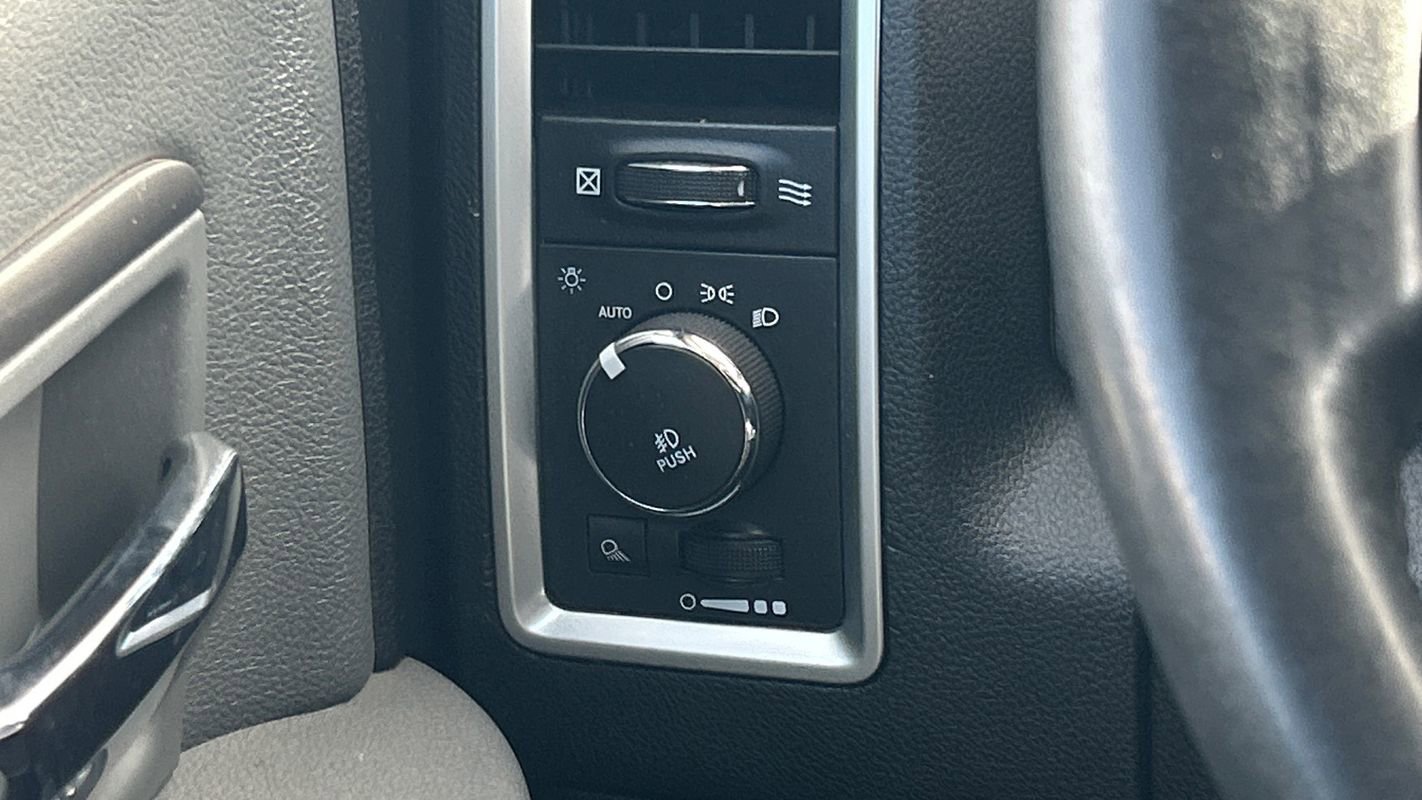 Used 2015 RAM 1500 Big Horn image 22