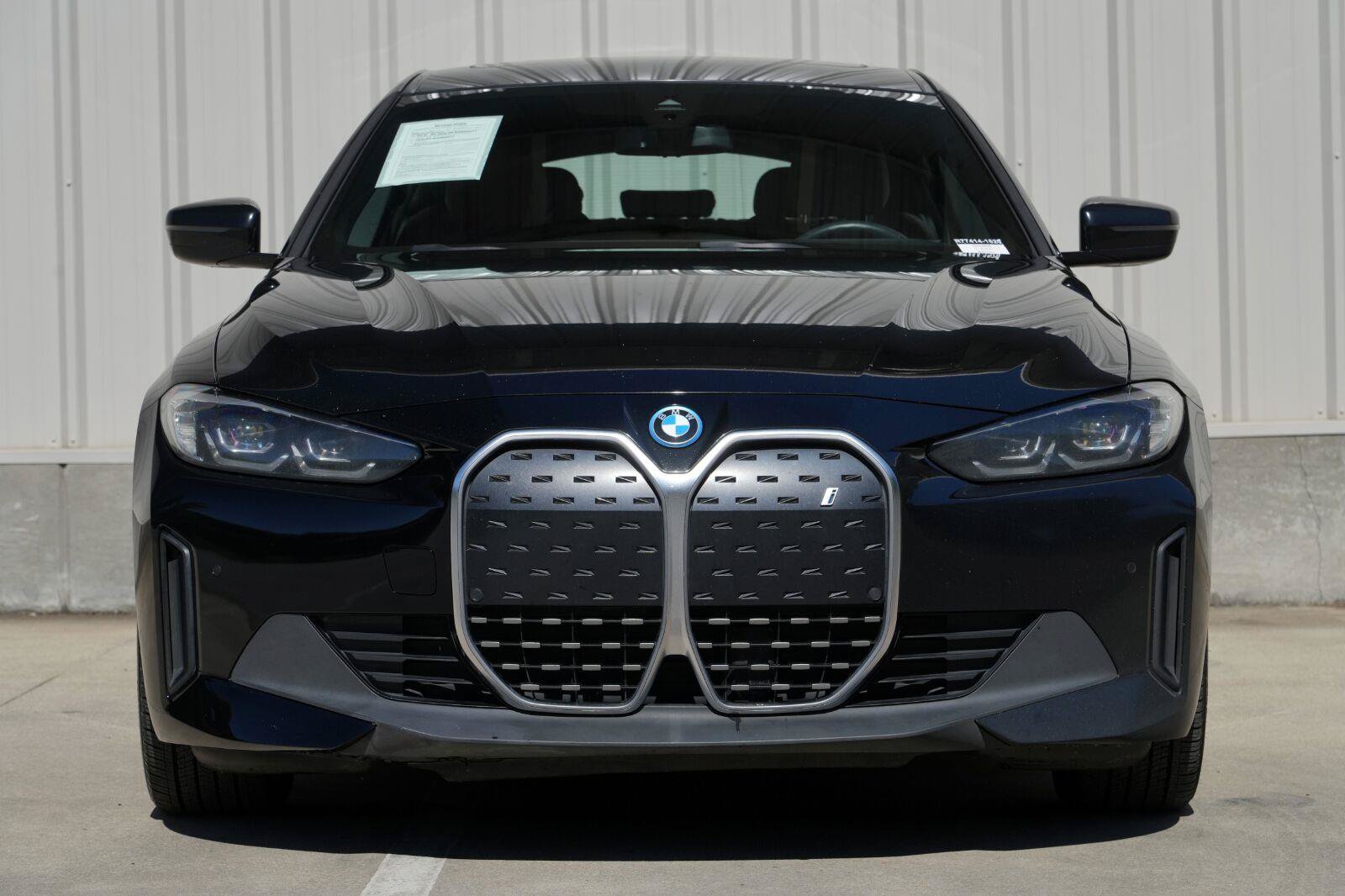 Used 2024 BMW i4 eDrive40 w/ Convenience Package RWD image 7