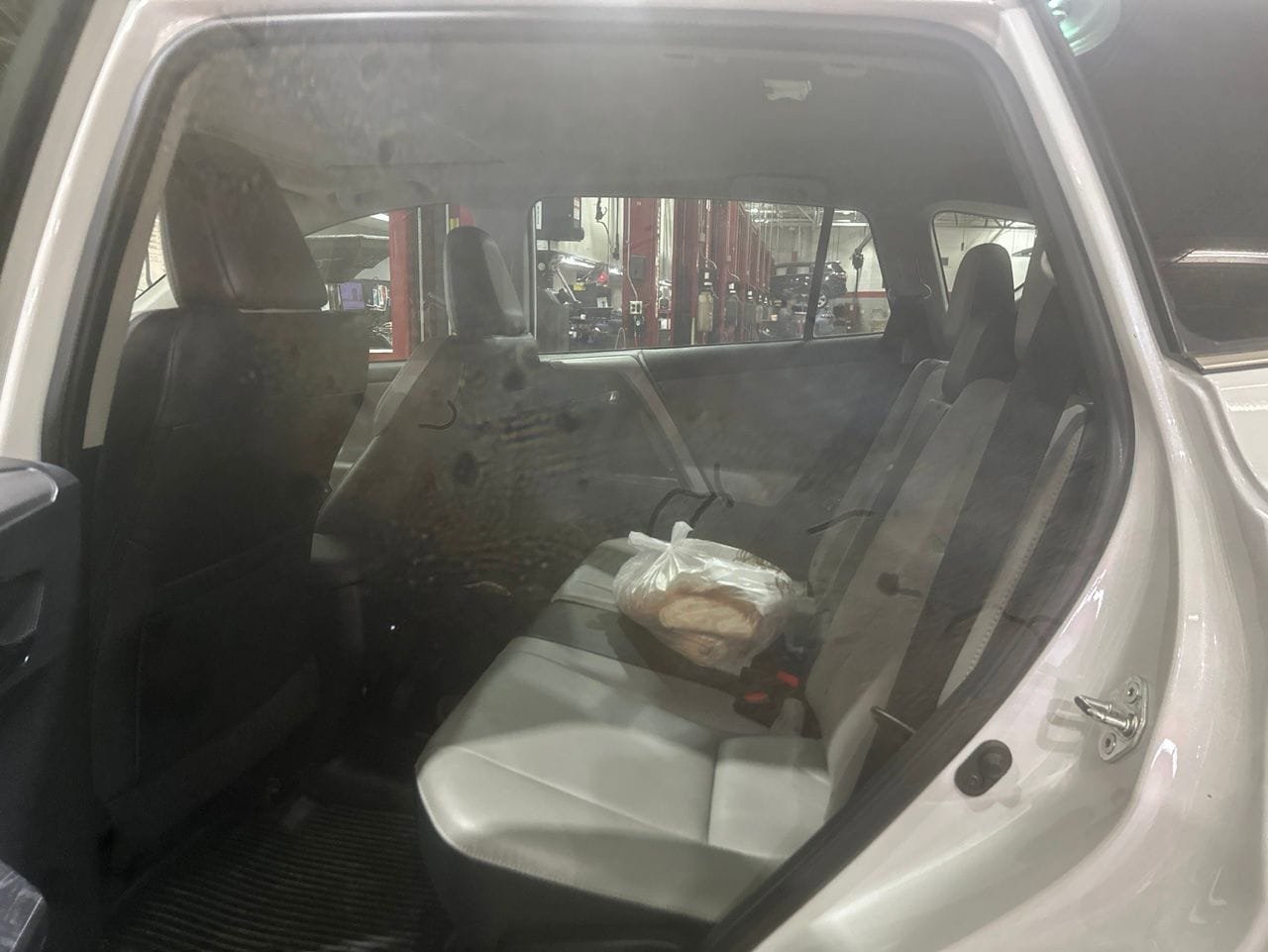 Used 2017 Toyota RAV4 Platinum FWD image 10