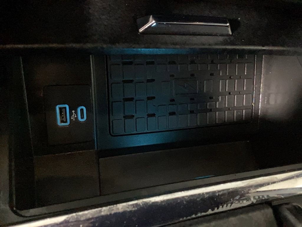 Used 2022 Ford Expedition Limited image 31