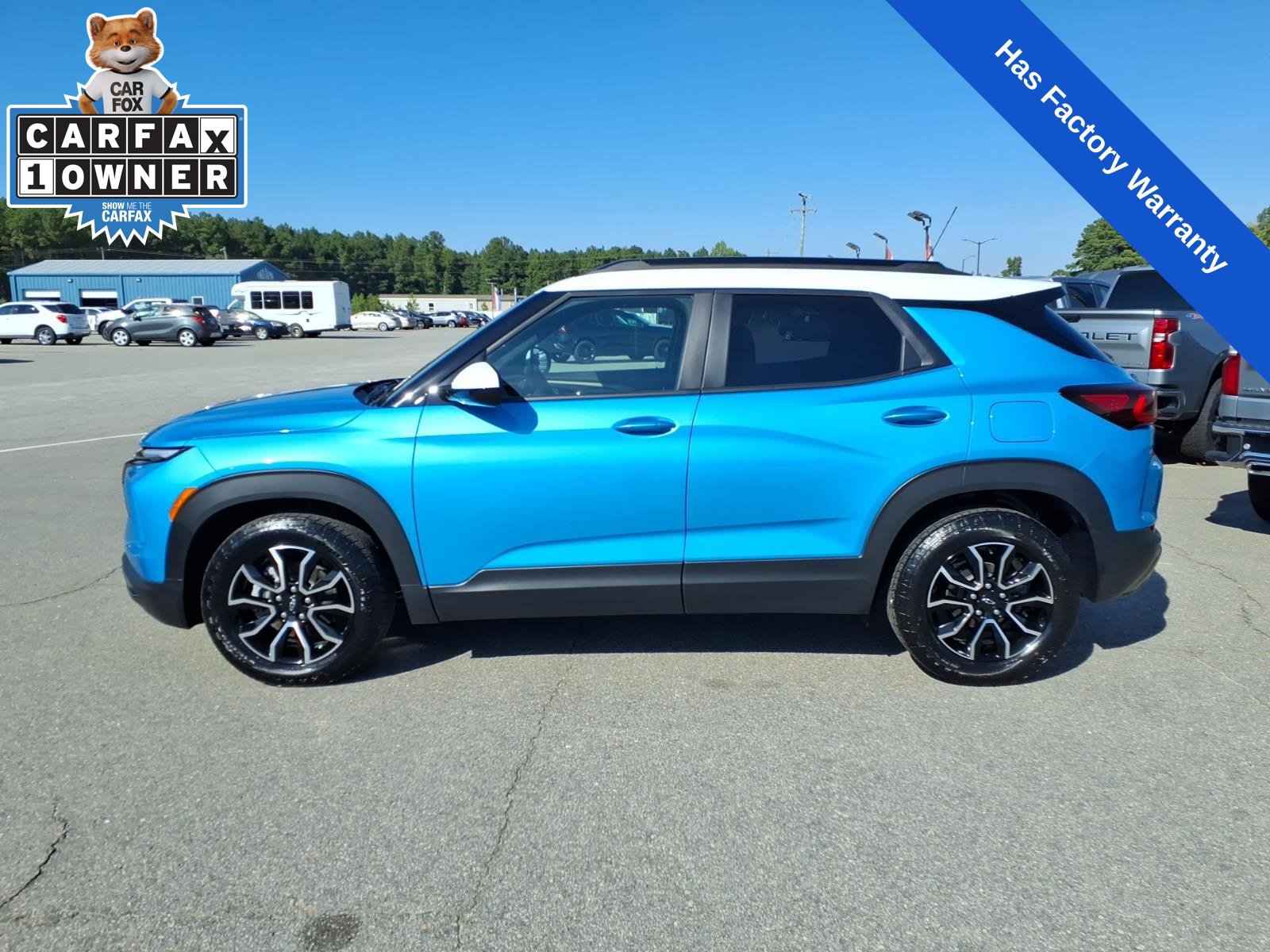 Used 2025 Chevrolet TrailBlazer ACTIV w/ Convenience Package FWD image 2