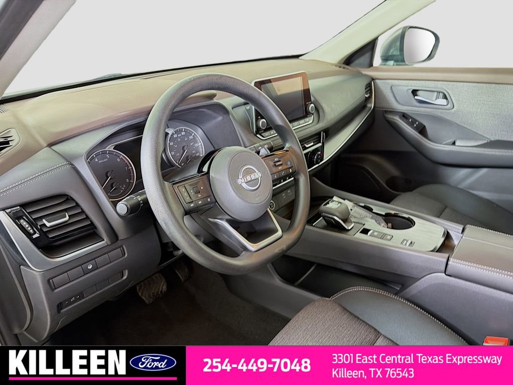 Used 2022 Nissan Rogue SV image 10