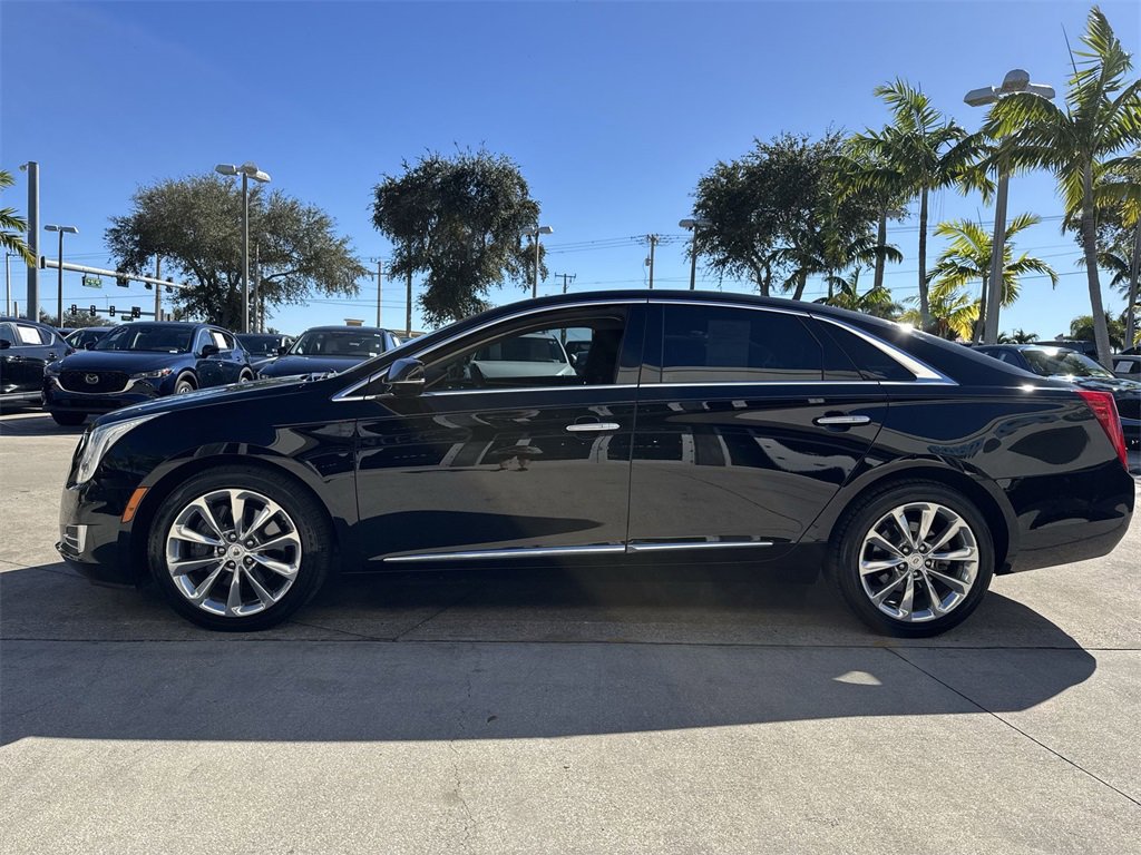Used 2013 Cadillac XTS Luxury w/ Driver Awareness Package image 28