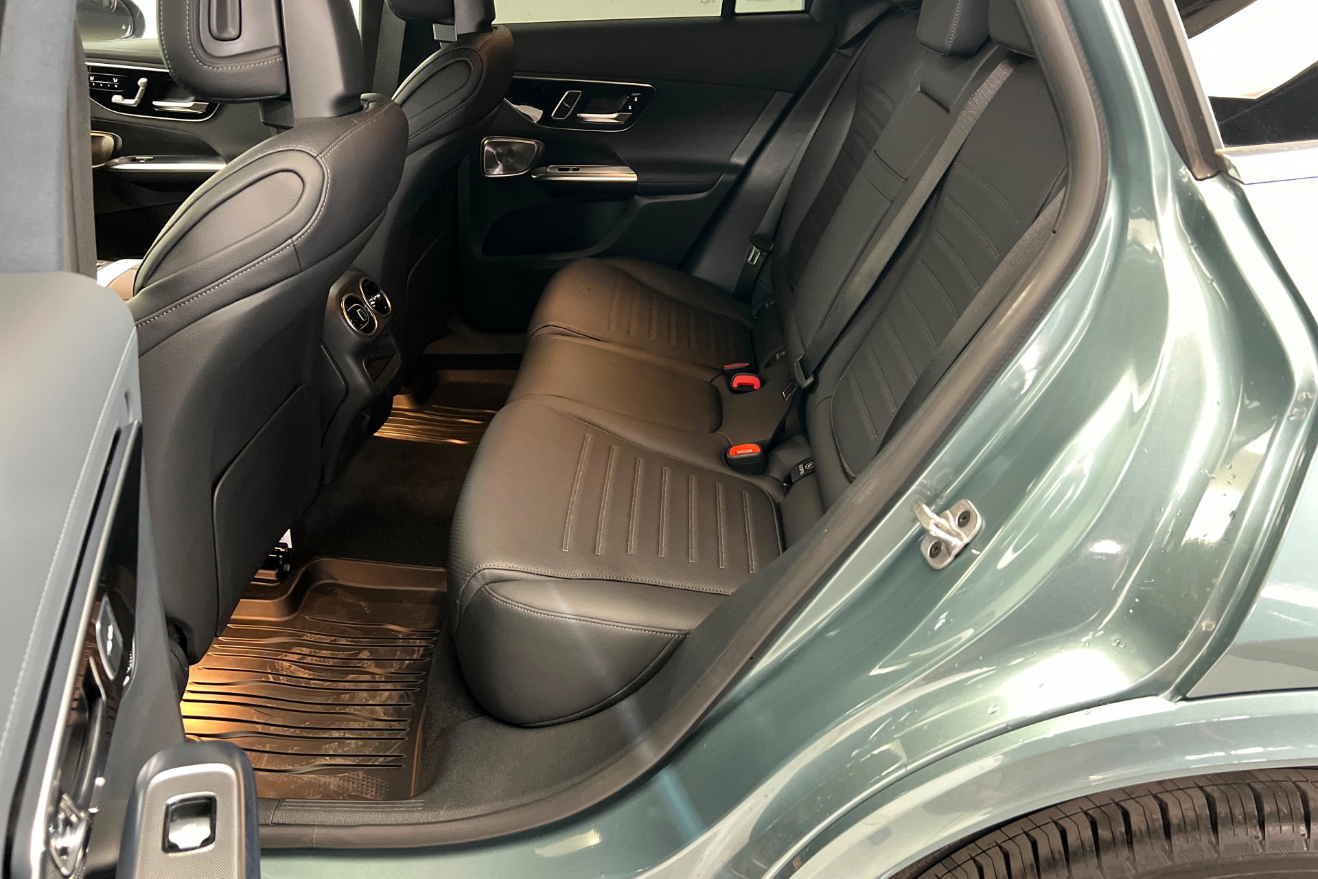 New 2026 Mercedes-Benz GLC 300 4MATIC image 21