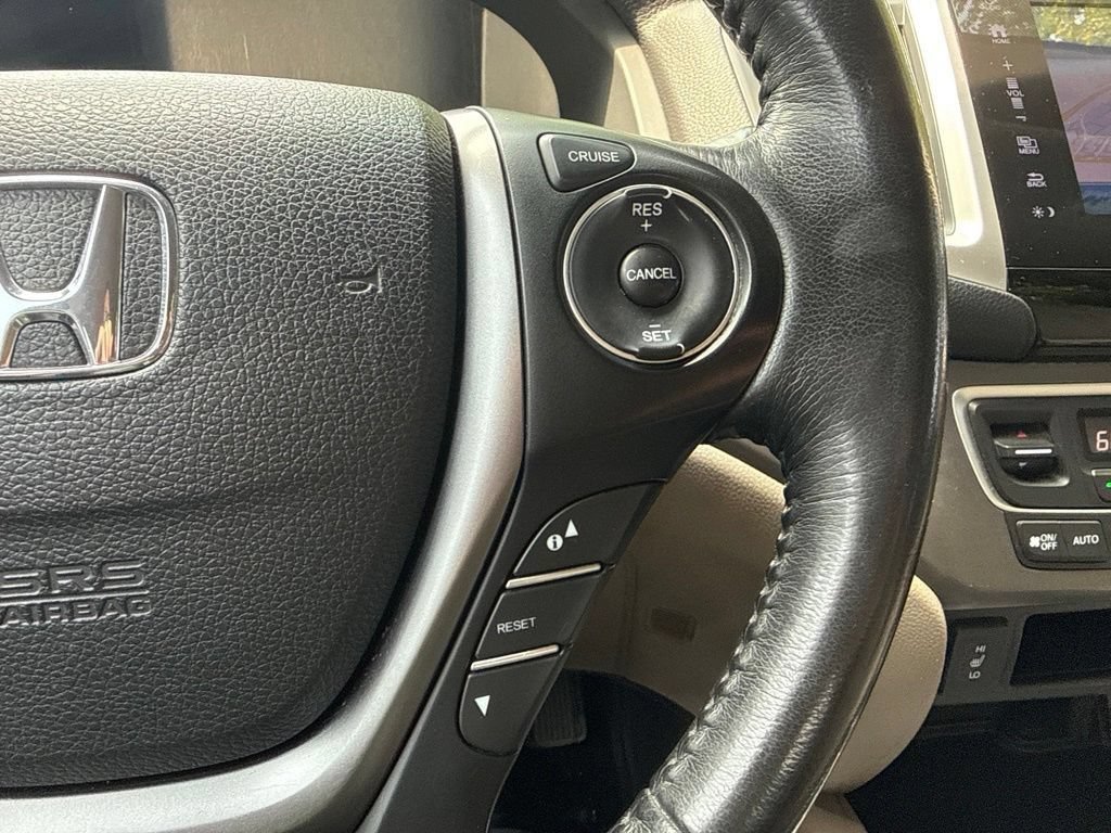 Used 2017 Honda Ridgeline RTL-T image 23